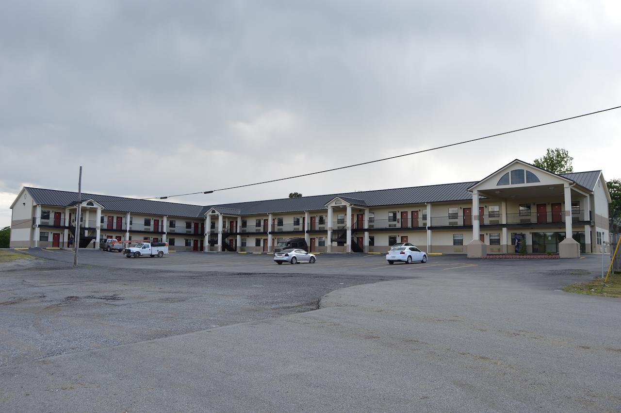 Hiway Inn Express - Kiowa Luaran gambar